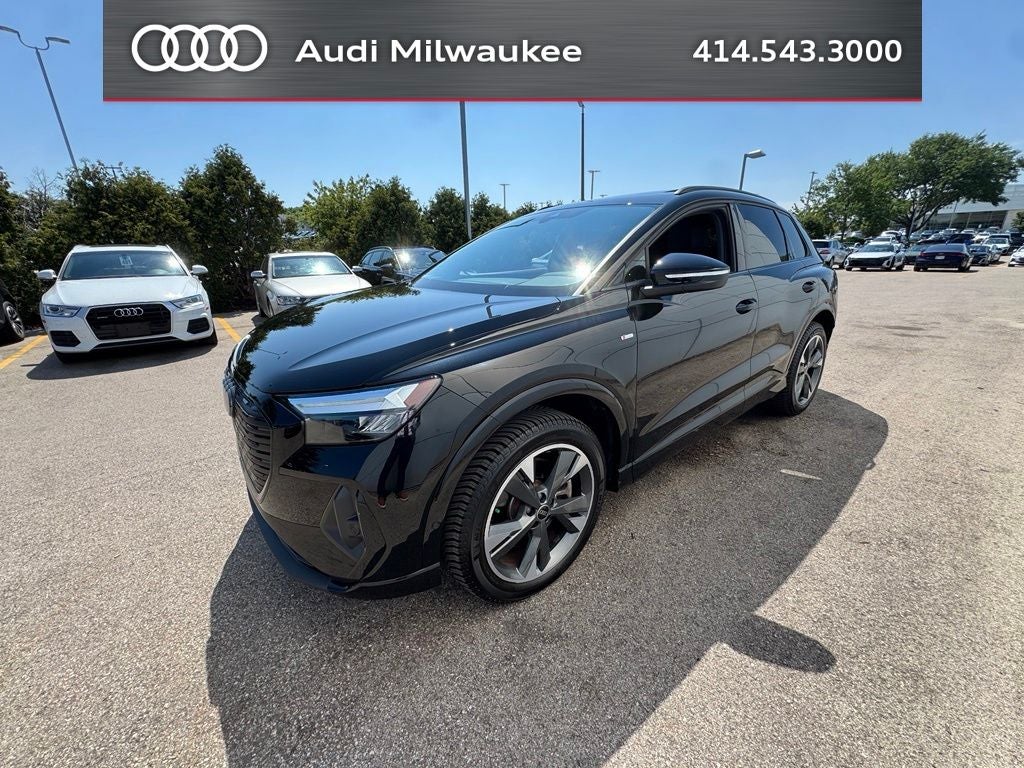 2024 Audi Q4 e-tron Premium Plus quattro