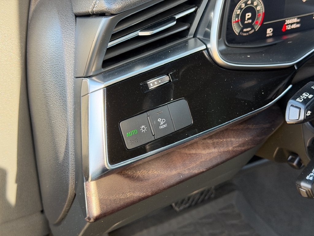 2023 Audi Q7 45 Premium Plus quattro