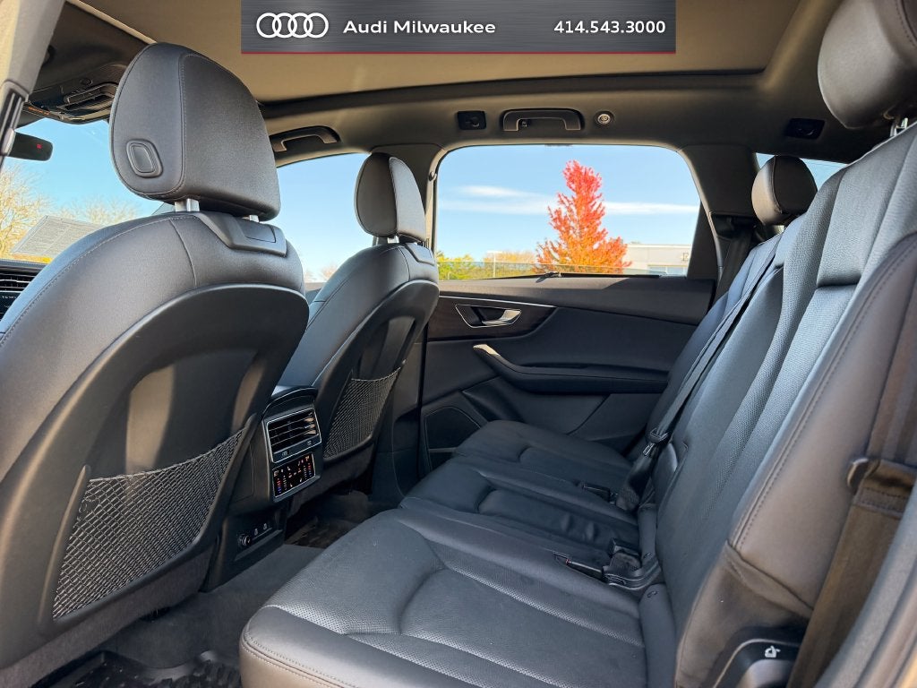 2023 Audi Q7 45 Premium Plus quattro