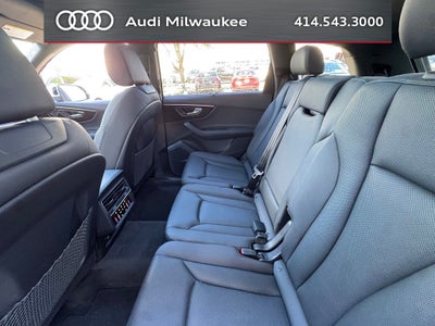 2023 Audi Q7 45 Premium Plus quattro
