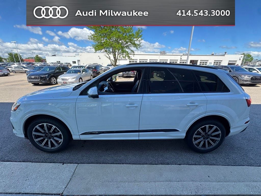 2023 Audi Q7 45 Premium Plus quattro