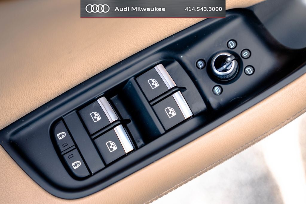 2023 Audi Q7 45 Premium Plus quattro
