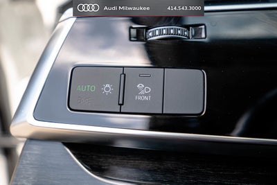 2023 Audi Q7 45 Premium Plus quattro