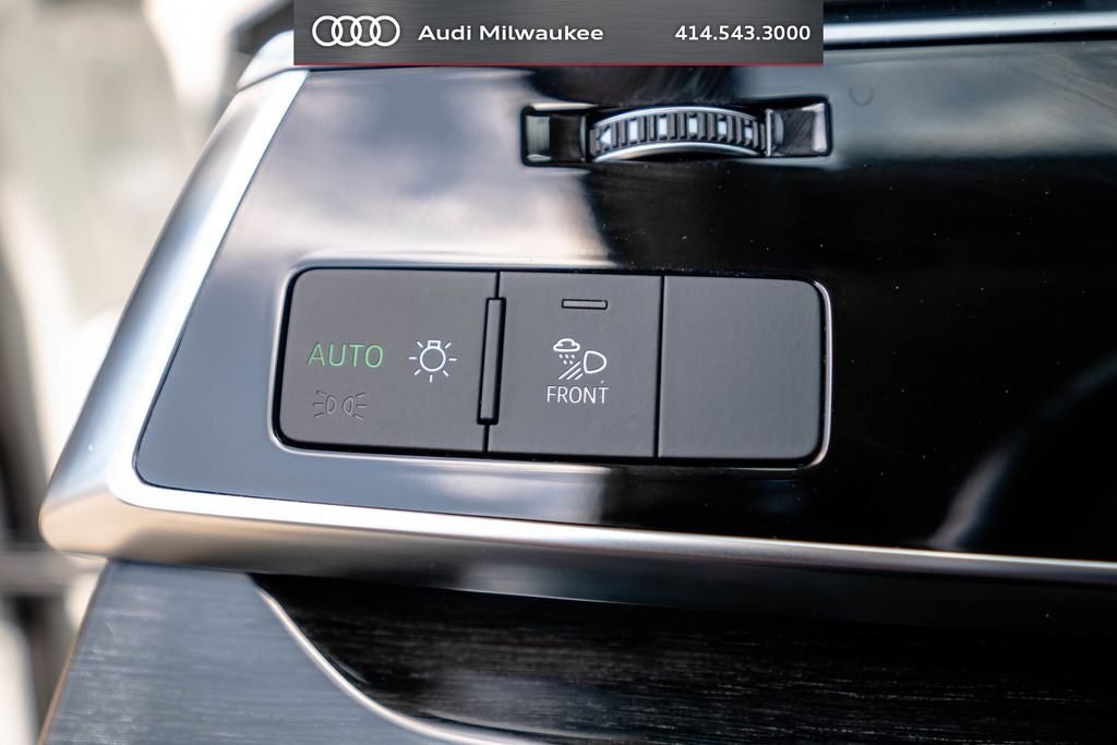 2023 Audi Q7 45 Premium Plus quattro