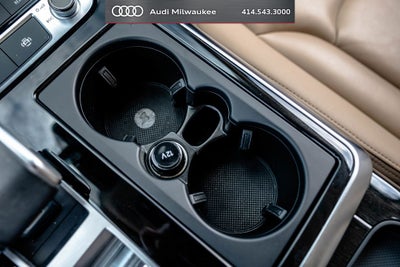 2023 Audi Q7 45 Premium Plus quattro