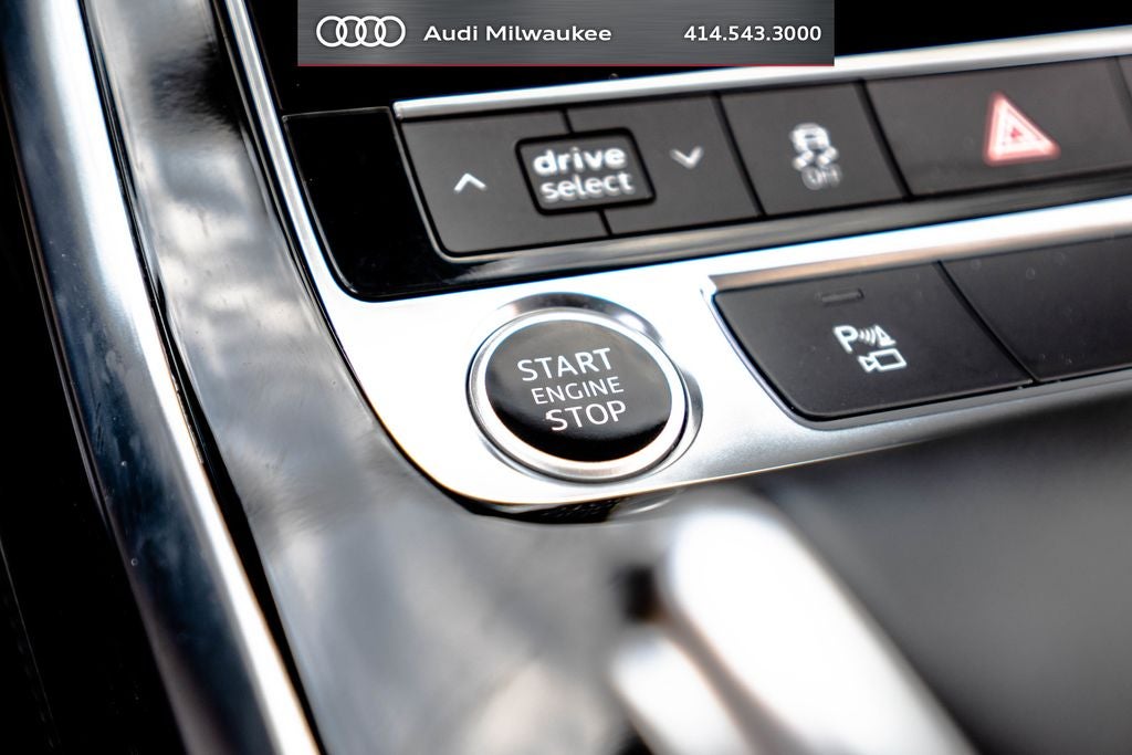 2023 Audi Q7 45 Premium Plus quattro