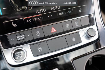 2023 Audi Q7 45 Premium Plus quattro