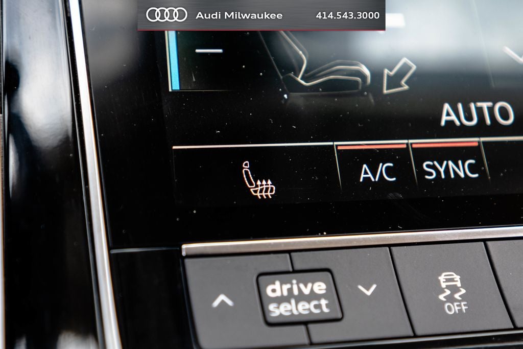 2023 Audi Q7 45 Premium Plus quattro