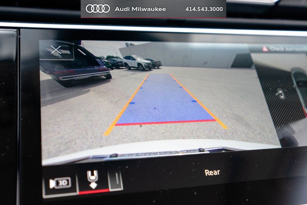 2023 Audi Q7 45 Premium Plus quattro