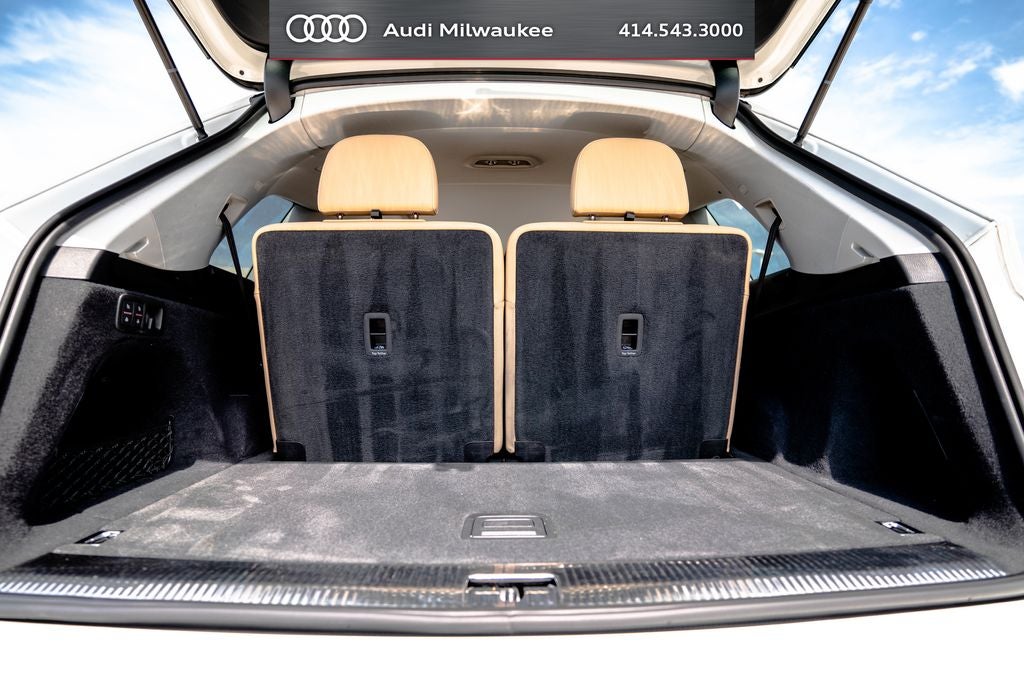 2023 Audi Q7 45 Premium Plus quattro