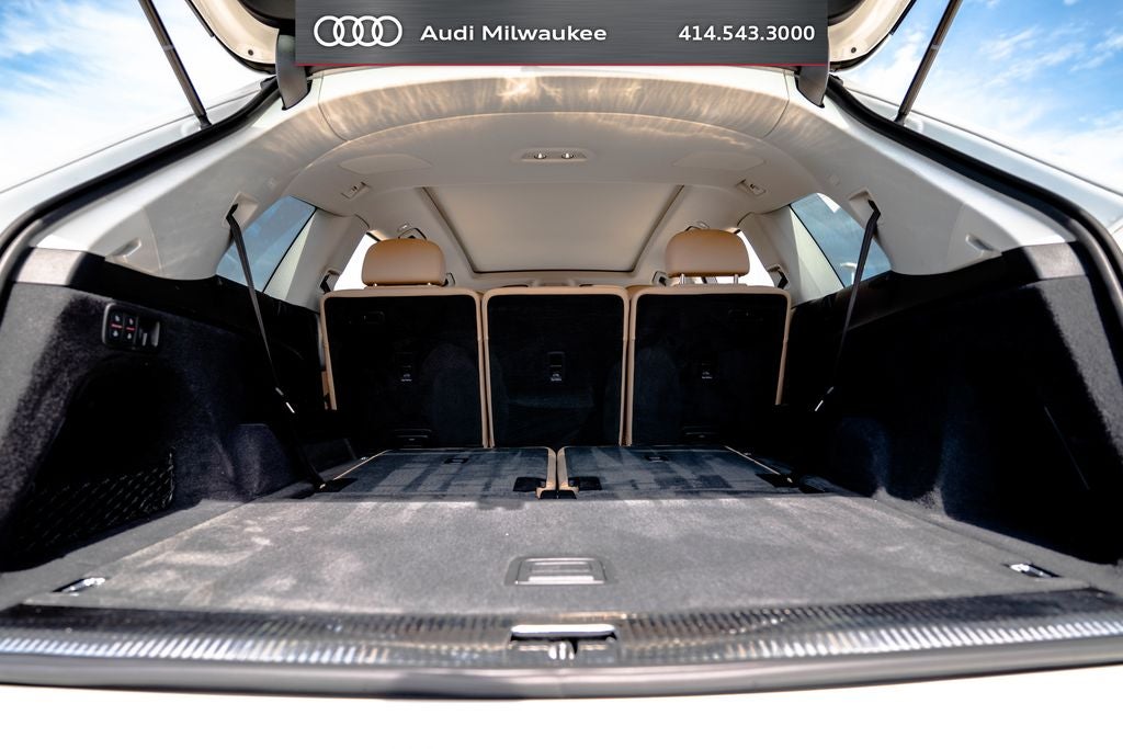 2023 Audi Q7 45 Premium Plus quattro
