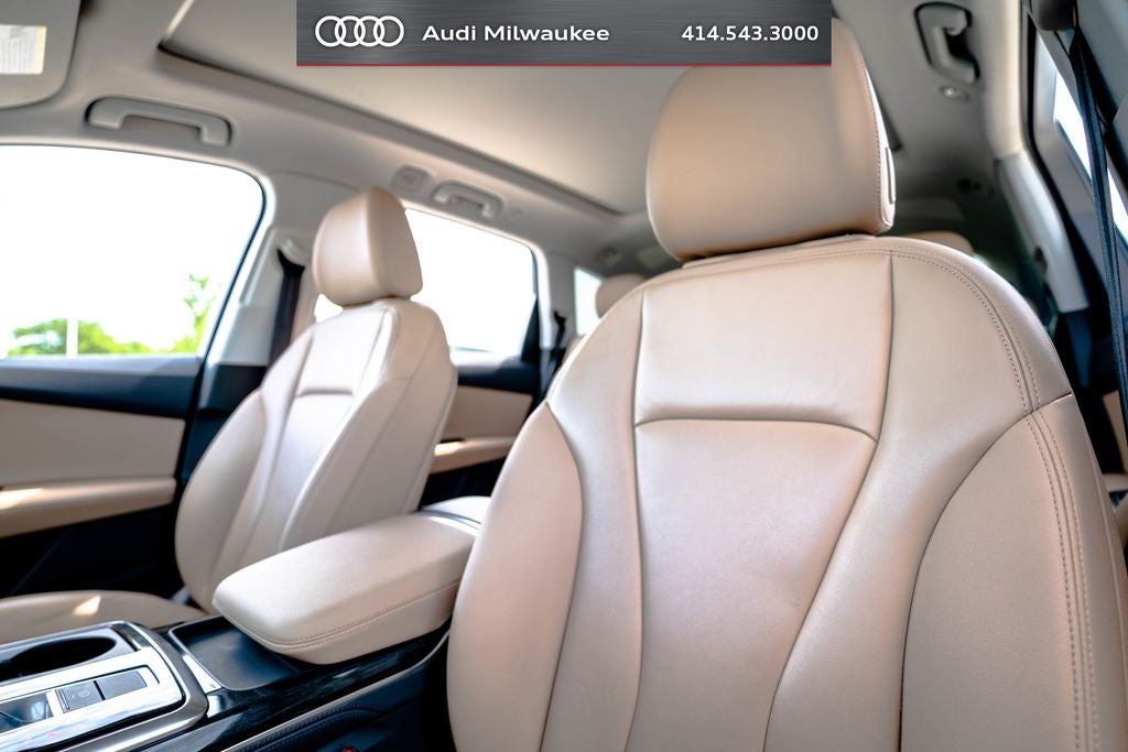 2023 Audi Q7 45 Premium Plus quattro