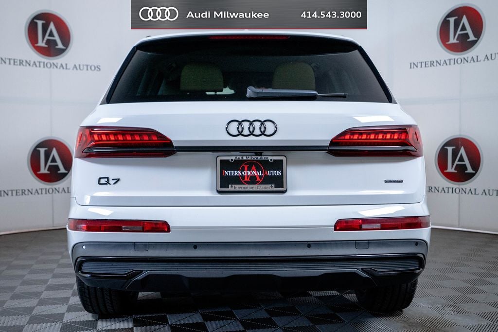 2023 Audi Q7 45 Premium Plus quattro