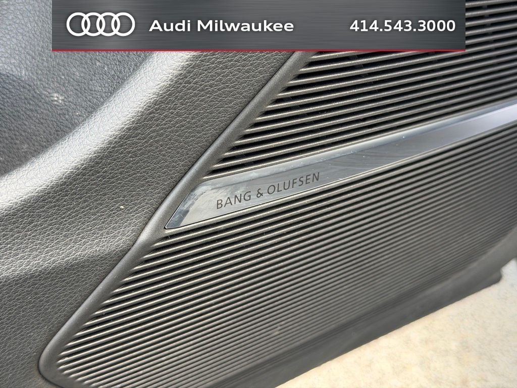 2023 Audi Q7 45 Premium Plus quattro