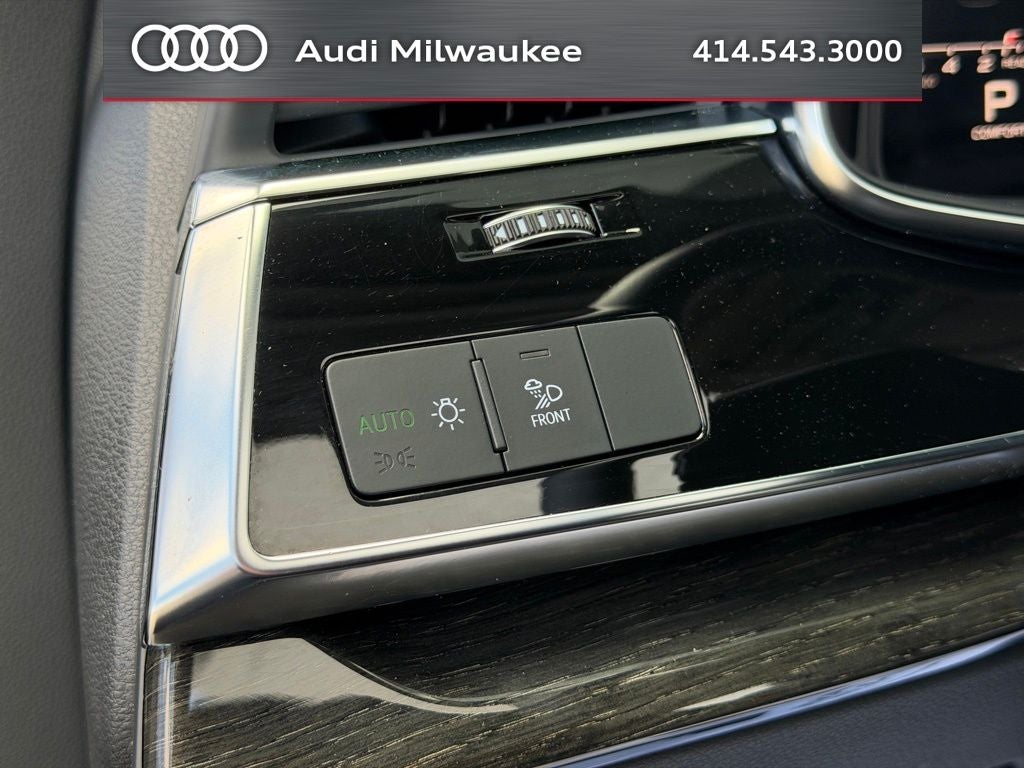 2023 Audi Q7 45 Premium Plus quattro