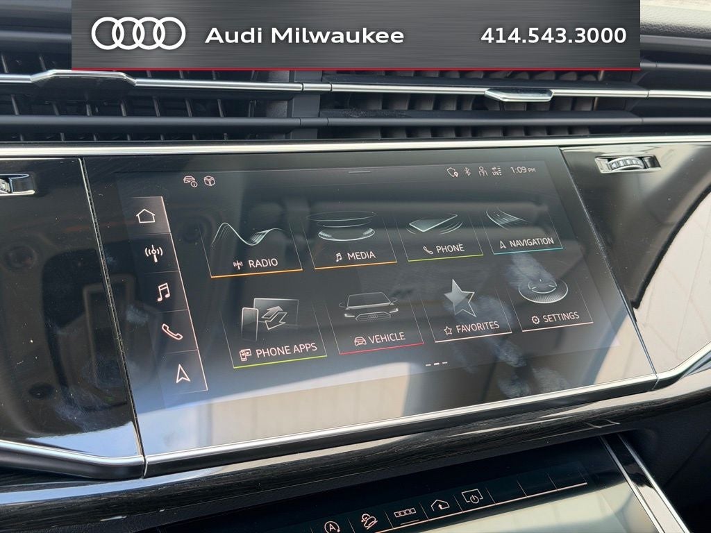 2023 Audi Q7 45 Premium Plus quattro