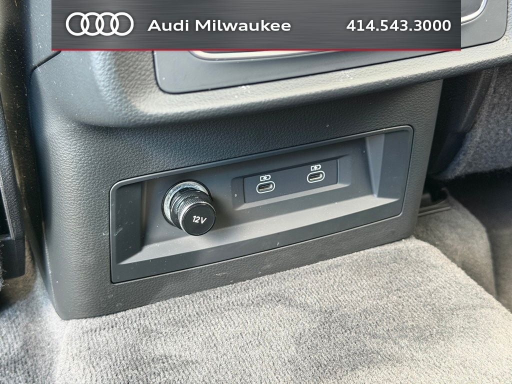 2023 Audi Q7 45 Premium Plus quattro
