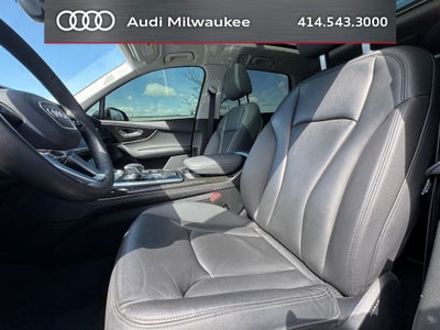 2023 Audi Q7 45 Premium Plus quattro