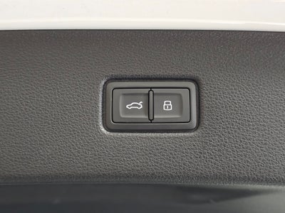 2023 Audi Q7 45 Premium Plus quattro