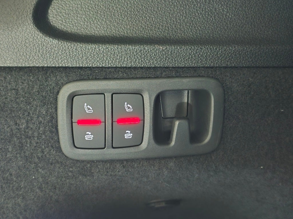 2023 Audi Q7 45 Premium Plus quattro