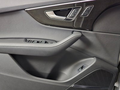 2023 Audi Q7 45 Premium Plus quattro