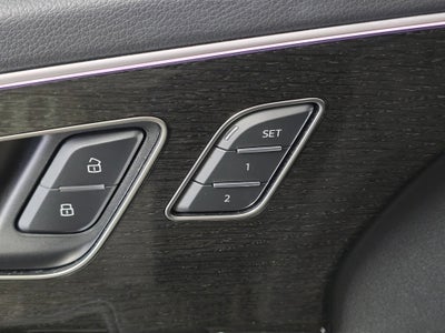 2023 Audi Q7 45 Premium Plus quattro
