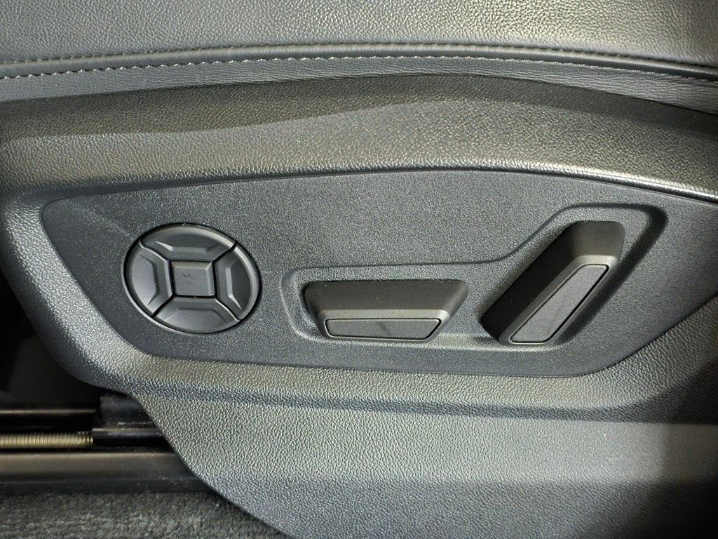 2023 Audi Q7 45 Premium Plus quattro