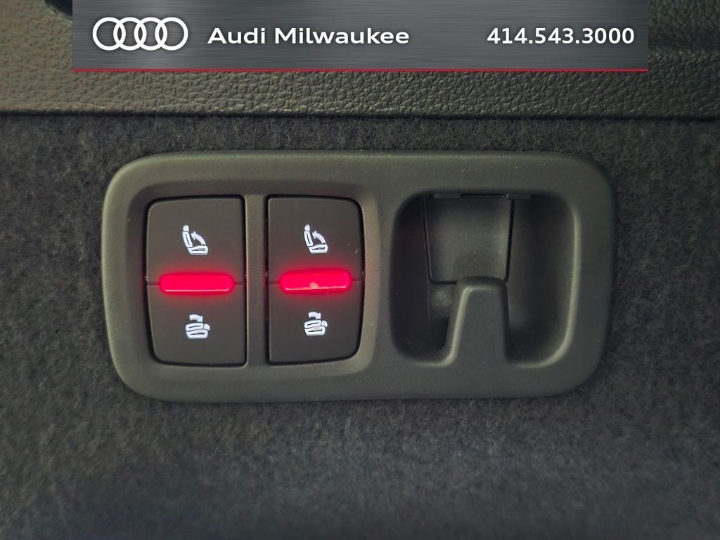 2023 Audi Q7 45 Premium Plus quattro