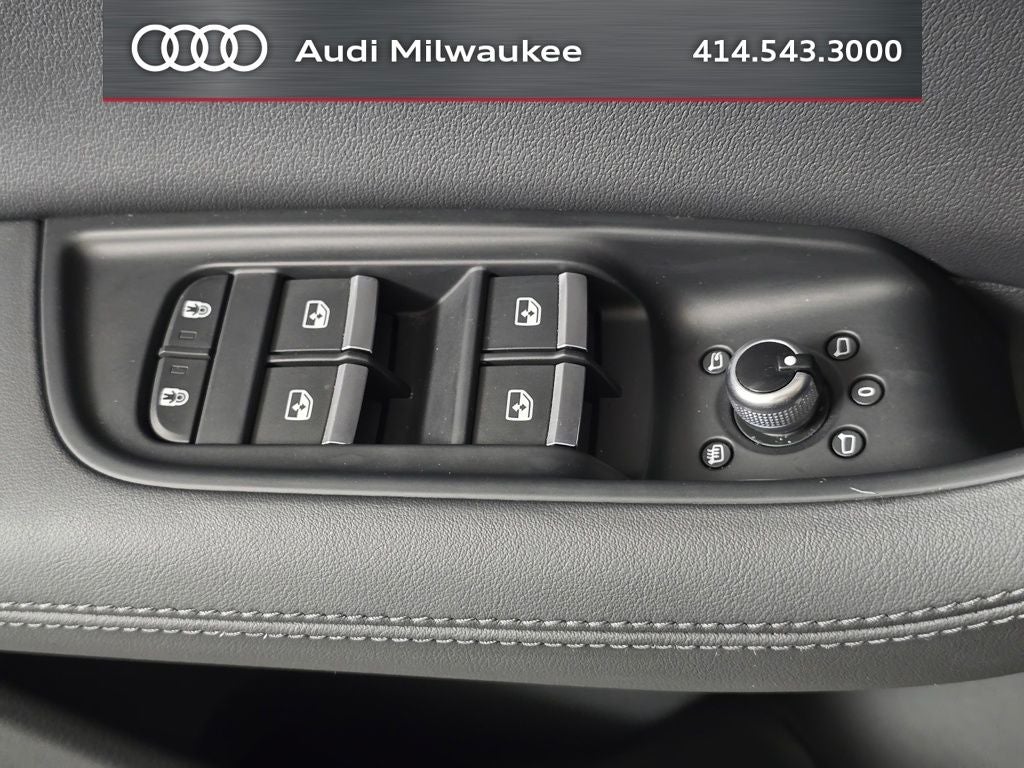 2023 Audi Q7 45 Premium Plus quattro
