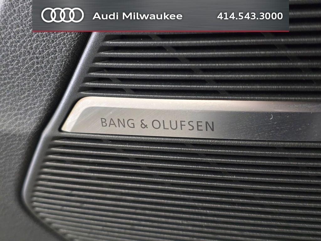 2023 Audi Q7 45 Premium Plus quattro