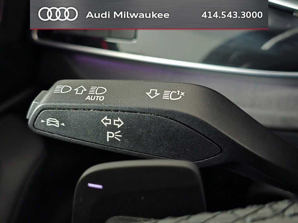2023 Audi Q7 45 Premium Plus quattro