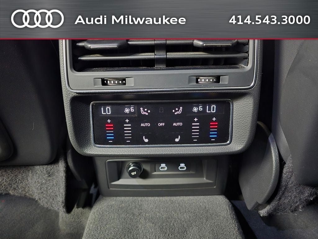 2023 Audi Q7 45 Premium Plus quattro