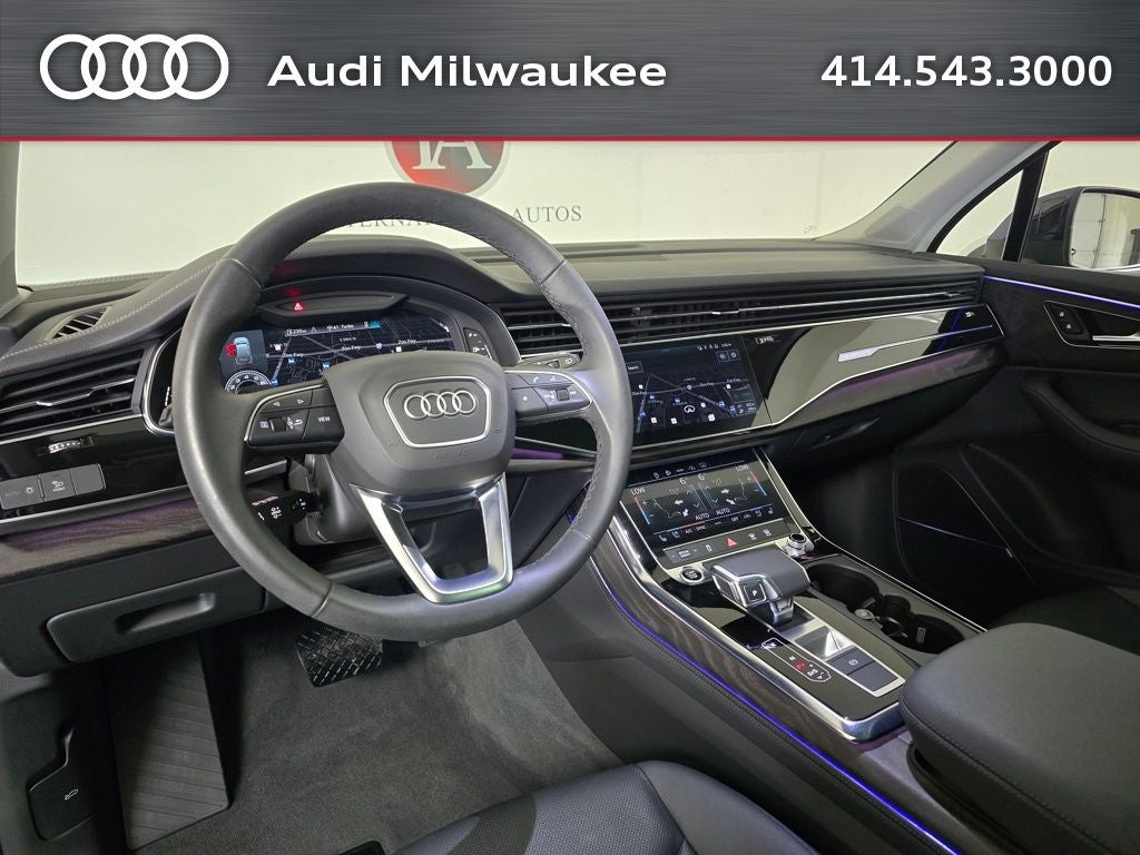 2023 Audi Q7 45 Premium Plus quattro