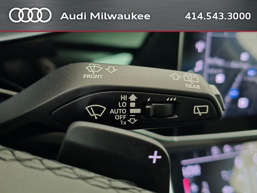 2023 Audi Q7 45 Premium Plus quattro