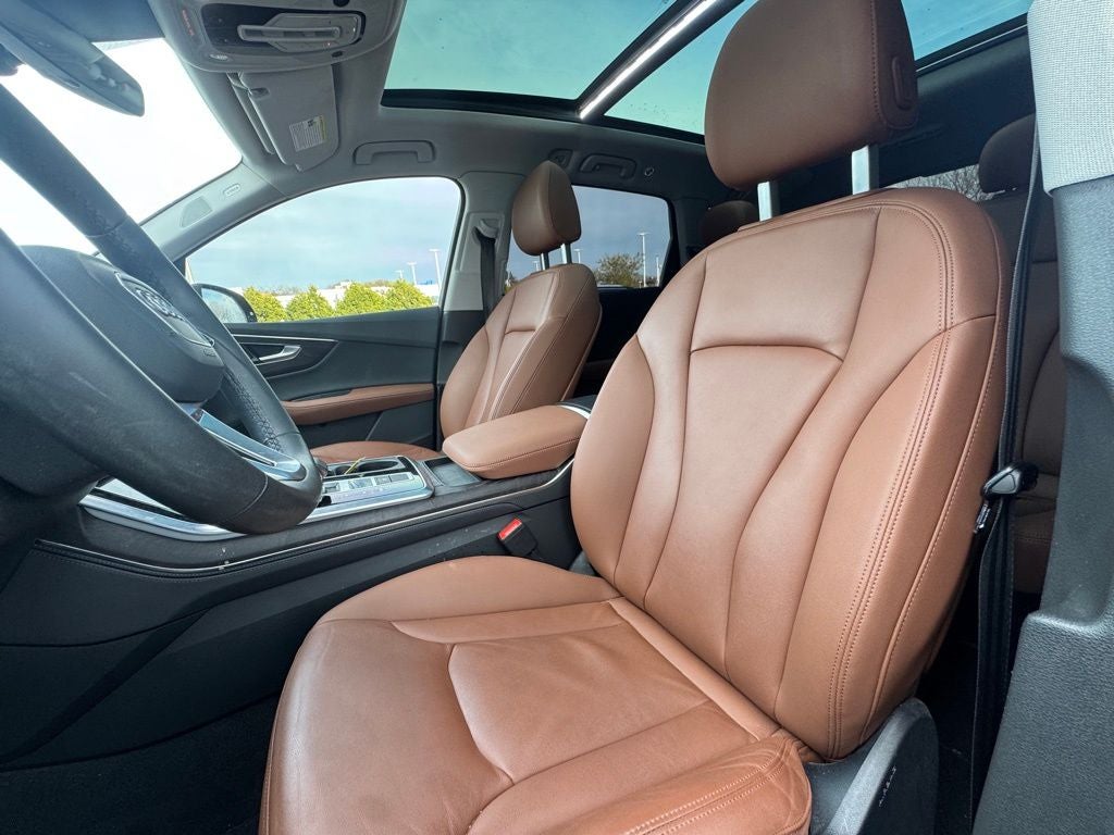 2023 Audi Q7 45 Premium Plus quattro
