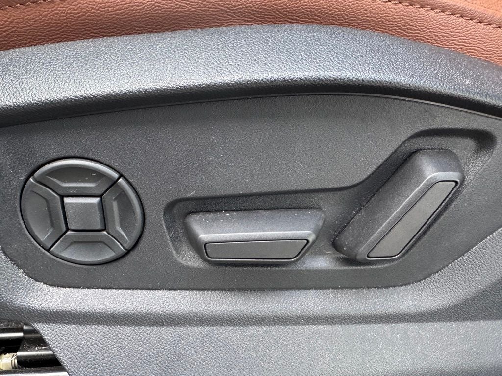 2023 Audi Q7 45 Premium Plus quattro