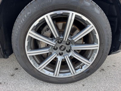 2023 Audi Q7 45 Premium Plus quattro