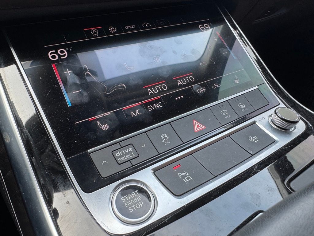 2023 Audi Q7 45 Premium Plus quattro