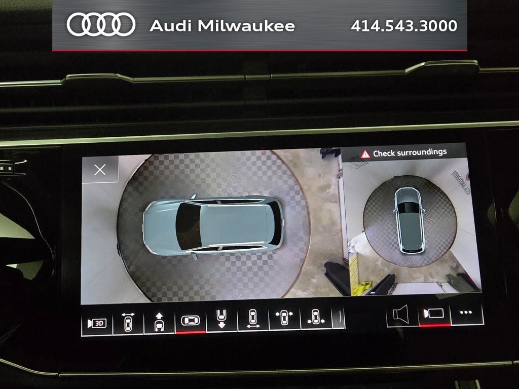 2023 Audi Q7 45 Premium Plus quattro