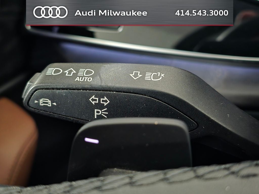 2023 Audi Q7 45 Premium Plus quattro