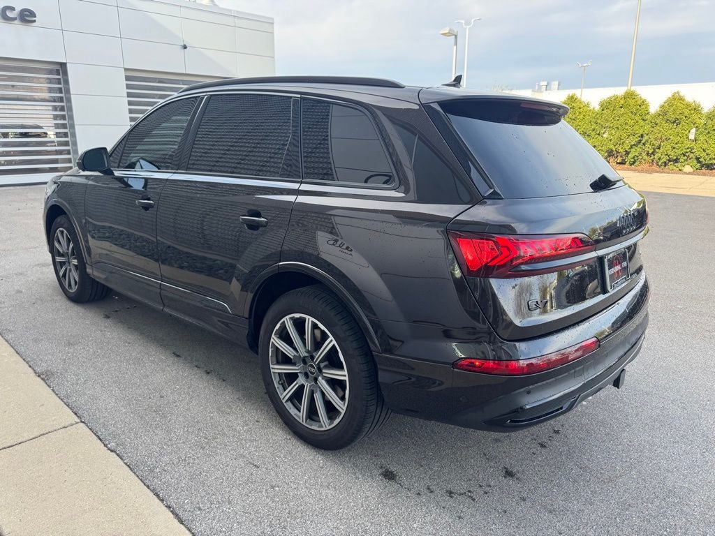 2023 Audi Q7 45 Premium Plus quattro