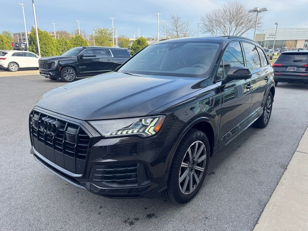 2023 Audi Q7 45 Premium Plus quattro