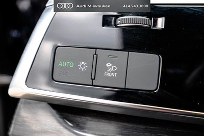 2023 Audi Q7 45 Premium Plus quattro