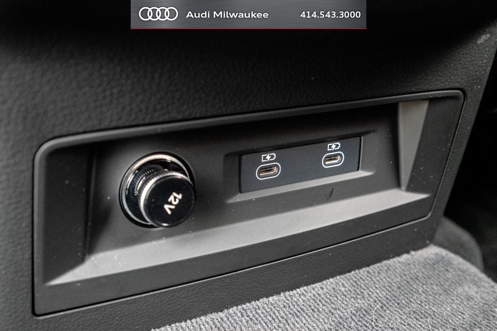 2023 Audi Q7 45 Premium Plus quattro