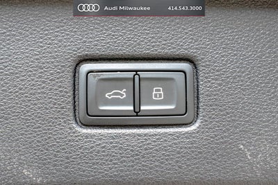 2023 Audi Q7 45 Premium Plus quattro