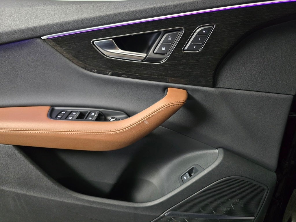 2023 Audi Q7 45 Premium Plus quattro