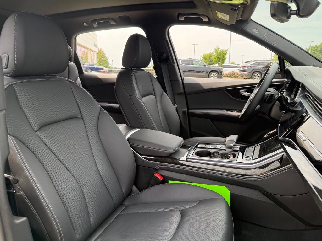 2025 Audi Q7 55 Premium Plus quattro