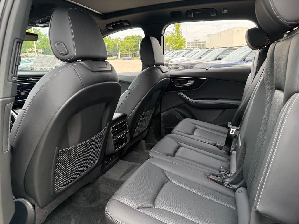 2025 Audi Q7 55 Premium Plus quattro
