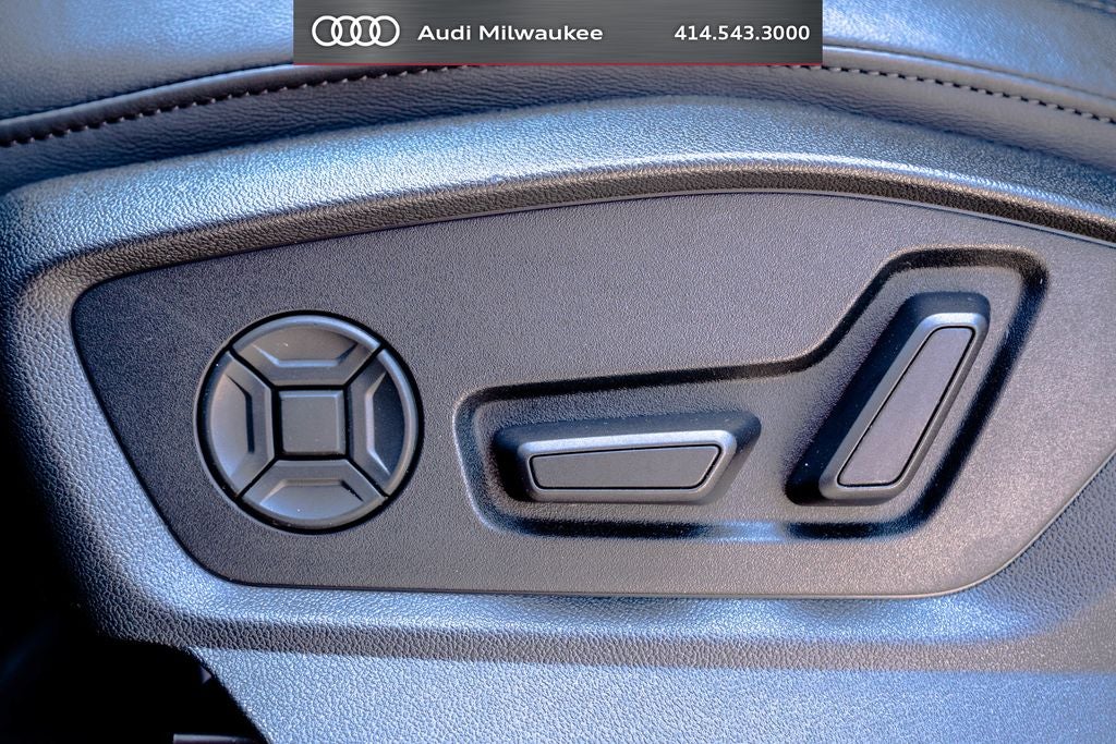 2023 Audi Q7 55 Premium Plus quattro