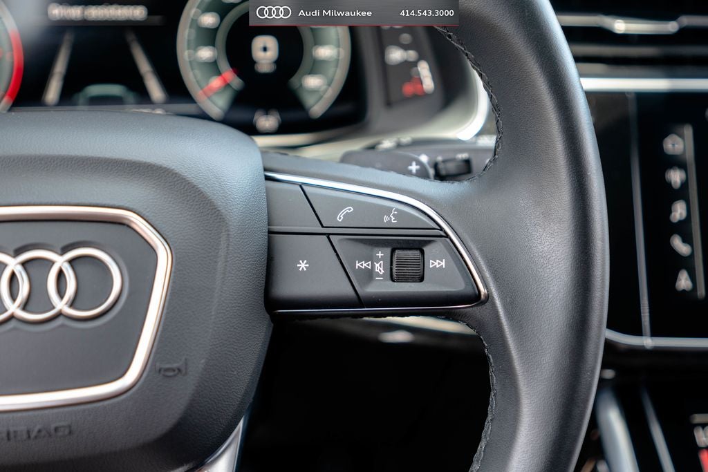 2023 Audi Q7 55 Premium Plus quattro
